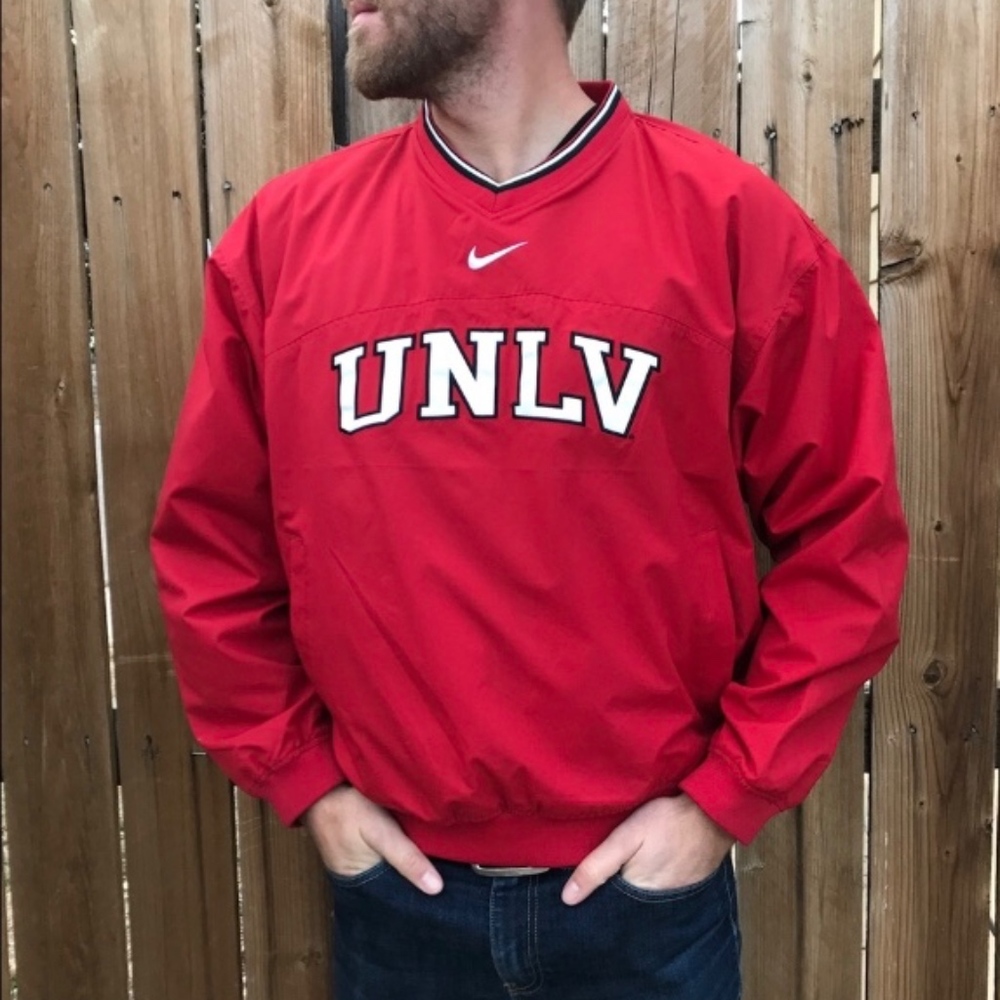 UNLZV Rebels Nike Pull Over